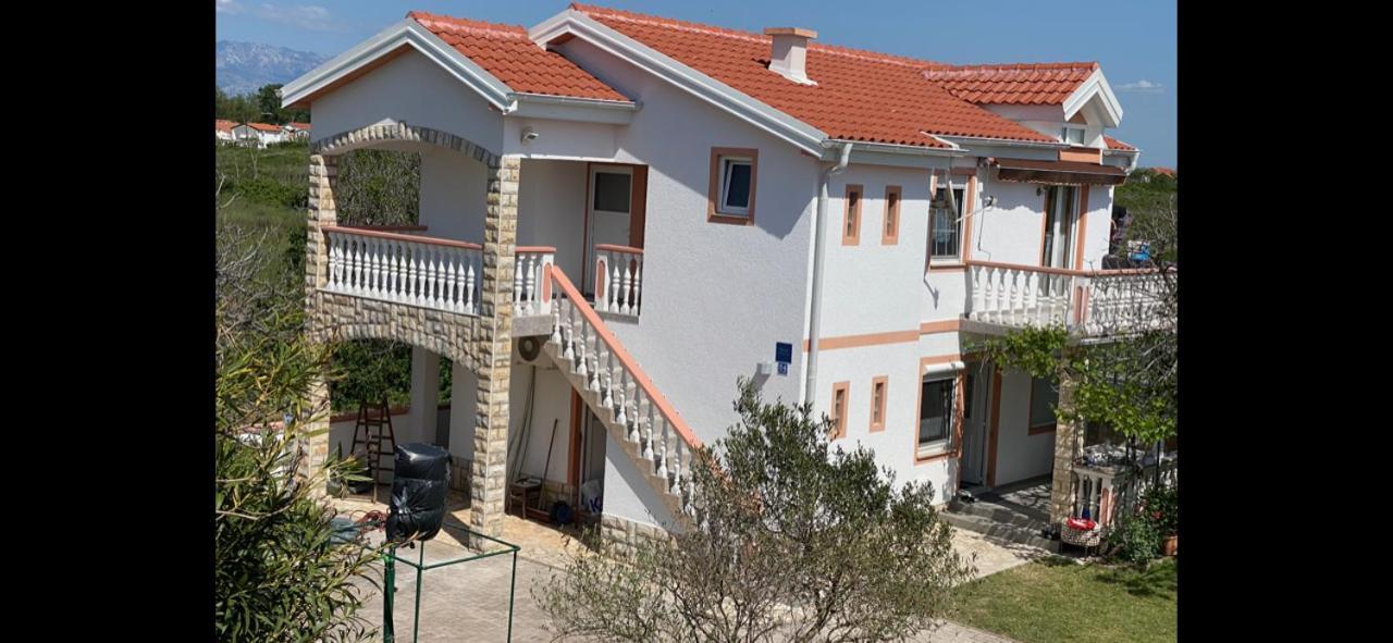 Apartments Galic Nin Exterior foto